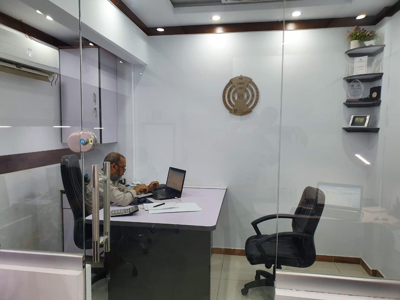 3 Commercial Shops For Sale (297 Sqft Total) – 2nd Floor, Mateen Galaxy, Gulshan-e-Iqbal Block 10-A